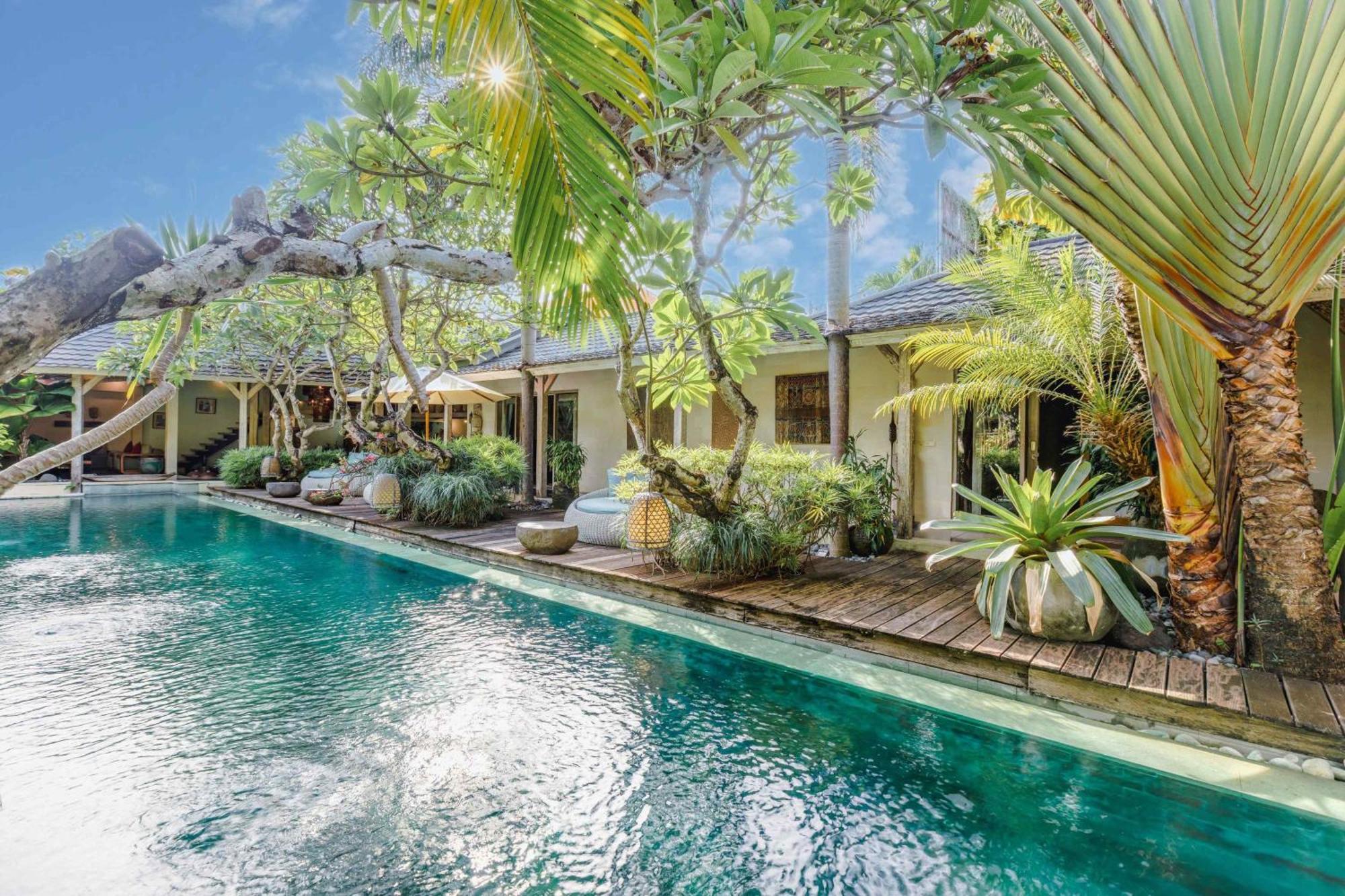 Villa Cinta Damai - Stunning & Stylish 4Br Luxury Villa In The Heart Of Seminyak, Just A 10-Min Walk To The Beach Bagian luar foto