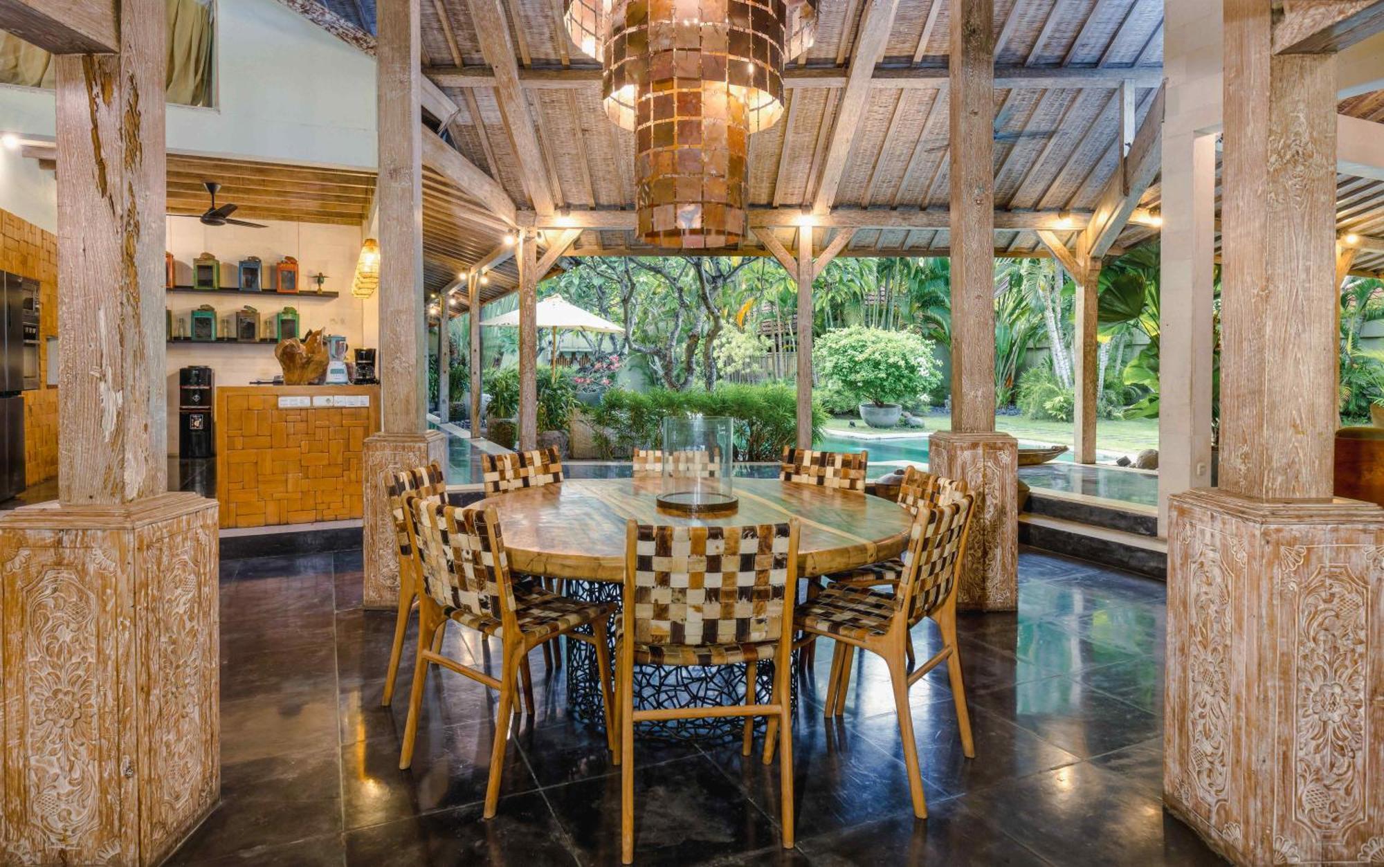 Villa Cinta Damai - Stunning & Stylish 4Br Luxury Villa In The Heart Of Seminyak, Just A 10-Min Walk To The Beach Bagian luar foto