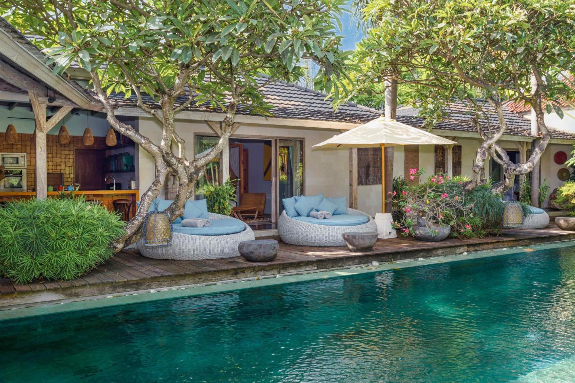 Villa Cinta Damai - Stunning & Stylish 4Br Luxury Villa In The Heart Of Seminyak, Just A 10-Min Walk To The Beach Bagian luar foto